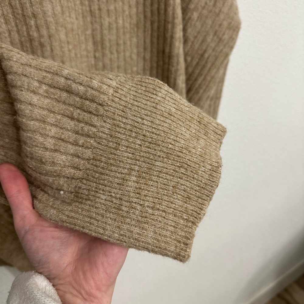 H&M Tan Women's Sweater set small - Picture 9 of 9